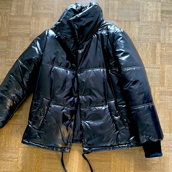 ASKYA black puffer jacket - Picture 1 of 5